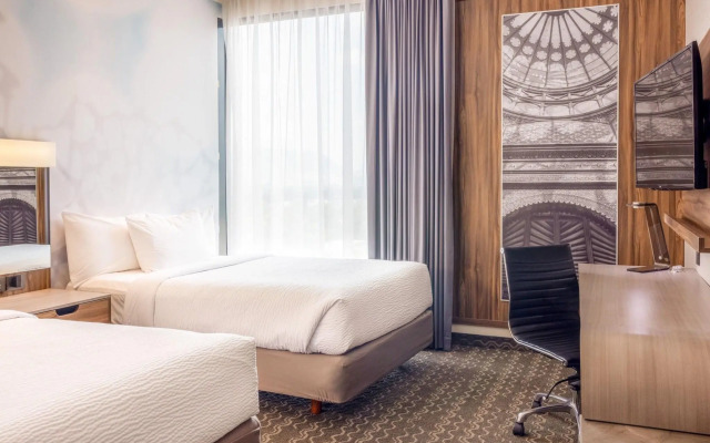 Courtyard Mexico City Vallejo