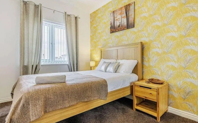 Numero Uno Detached Aparthouse