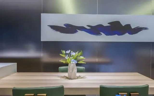 Nanyang WeShang Select Hotel (Jianshe West Road Railway Station Branch)