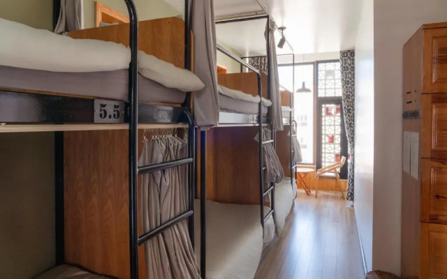 Pi Boutique Hostel