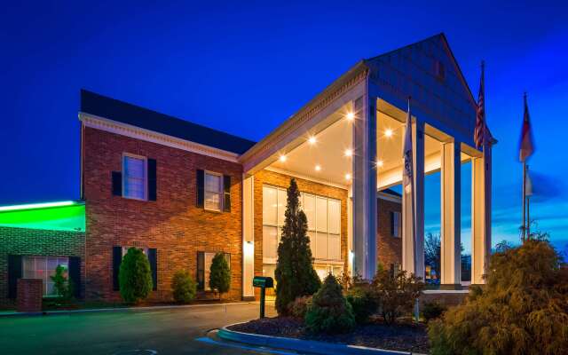 Best Western Hendersonville Inn