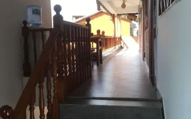Yuren Xiaozhu Inn
