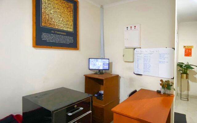 OYO 91877 Mushroom Pondok Ator Syariah Hotel