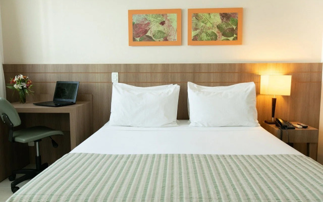 Saint Moritz Hplus Express