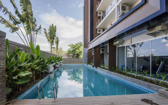 Karon Hill Residence