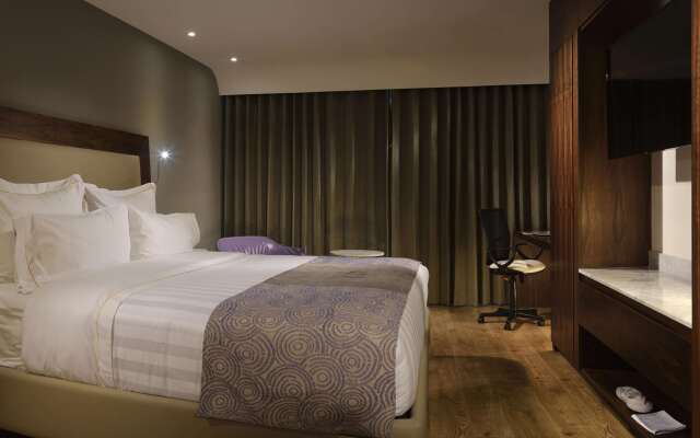 HS HOTSSON Hotel Silao