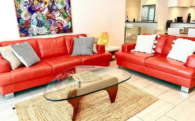 Breeze Beachfront Apartment no 9