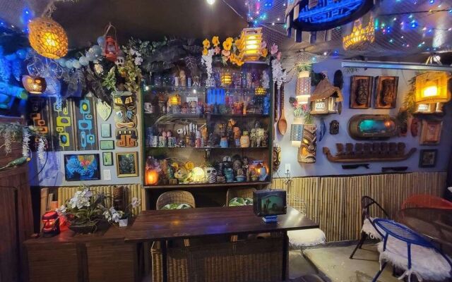 Demuth Park Desert Oasis - Pool - Tiki Room