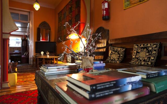 Porto Riad Guest House