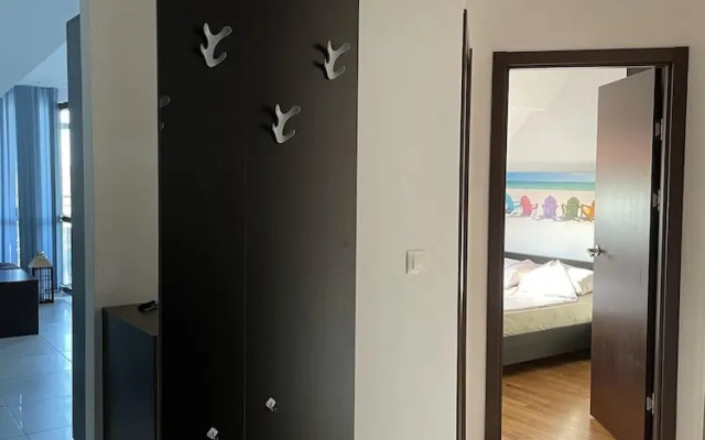 Stunning 2-bed Apartment in sea Resort Varna