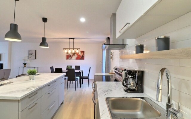 GLOBALSTAY. New 3 Bedroom House in a Quiet Area