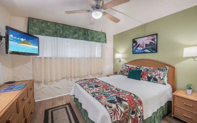 Lea Casa at Casa de Emdeko