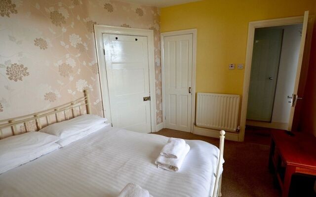 The Ivy House B and B