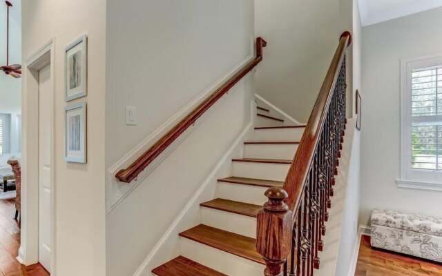 2106 Summerwoods