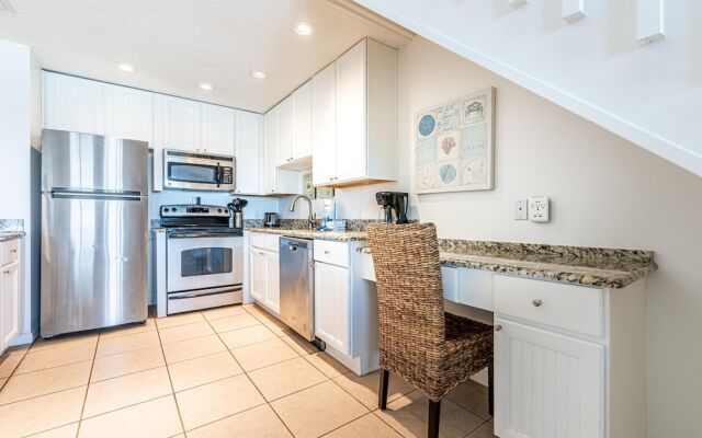 Coral Reef Club 35, Destin