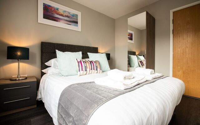 The Wren Beautiful Apartment inc parking