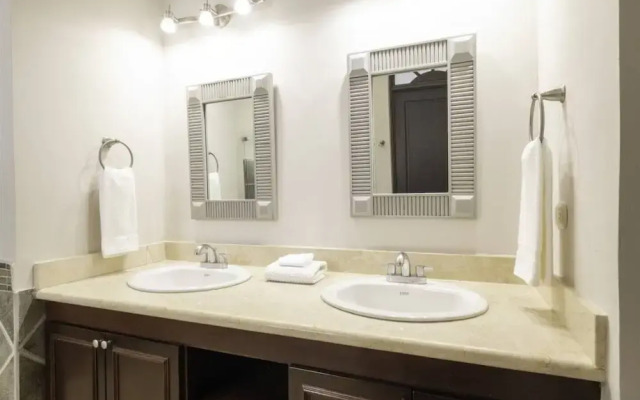 Jaco Beachfront Oasis Newly renovated