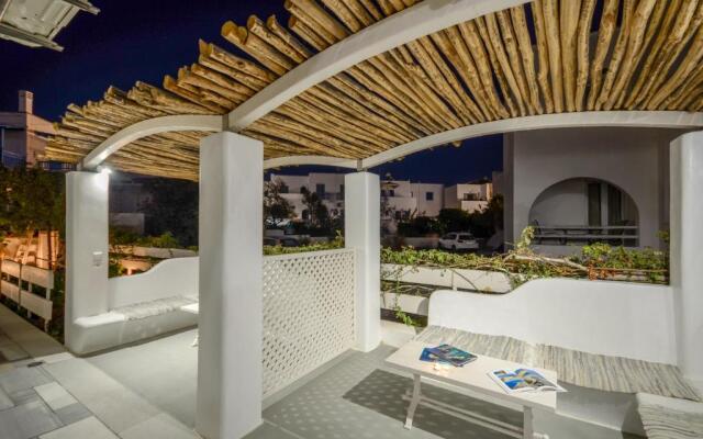 Ostria Hotel