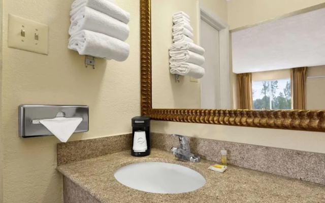 Days Inn Emporia