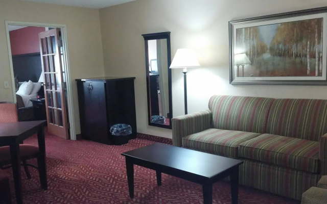 Grandstay Hotel & Suites