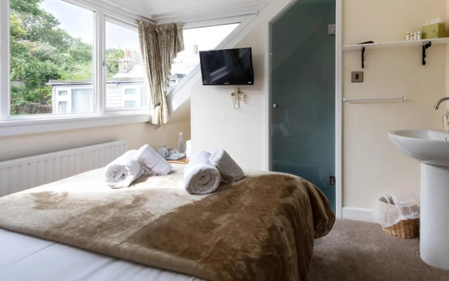 Little Leaf Guest House