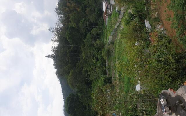 Villa Bugenville Songgoriti