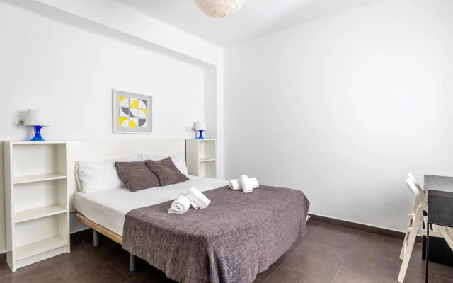 CERVANTES Apartment 28 2BR 1BT