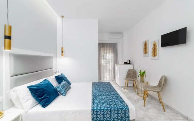 Roxani Hotel