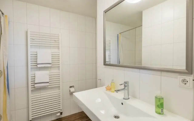 Semi-detached Villa With Dishwasher, in De Maasduinen Area