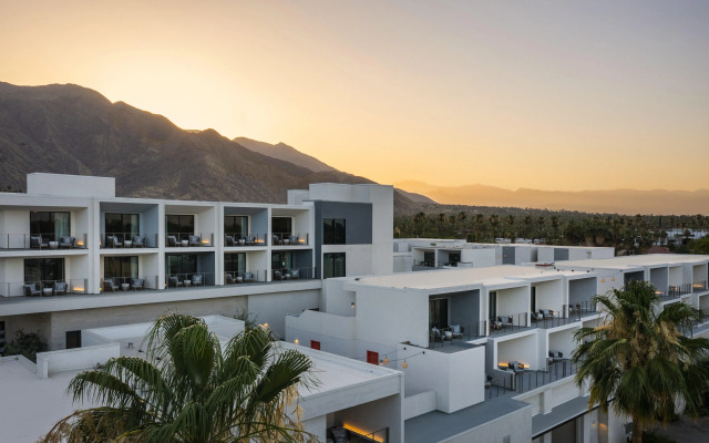 Thompson Palm Springs, by Hyatt