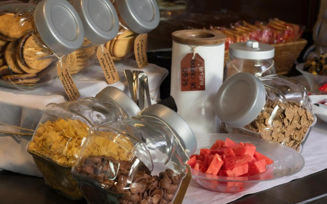 Hotel Balneario Font Vella - Adults Only