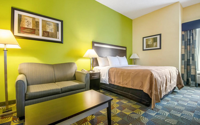 Quality Inn & Suites Glenmont - Albany South