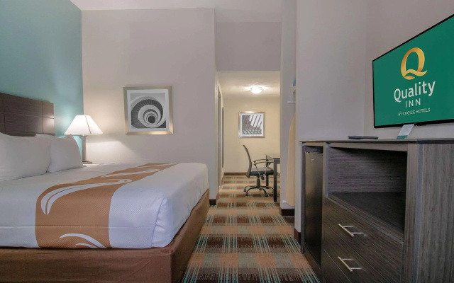 Quality Inn