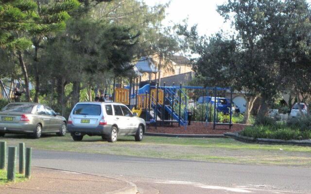 Beachside Cottage at Blacksmiths