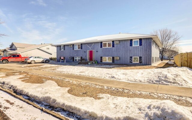 Pierre Vacation Rental - 9 Mi to Oahe Dam!