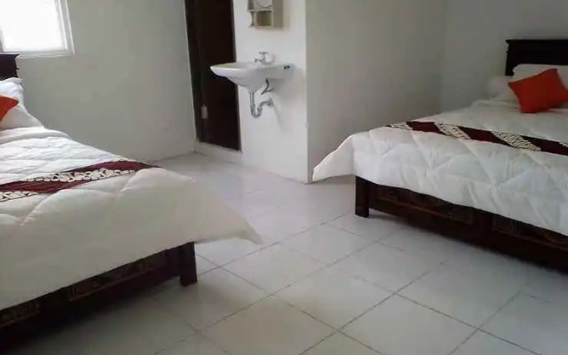 Yustin Family Homestay