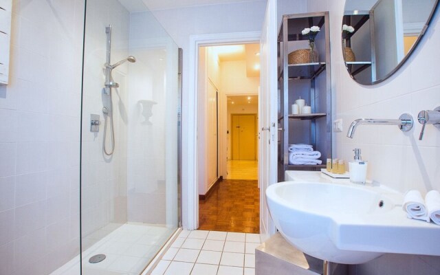 Beautiful 4 Bed Flat Close to Vatican