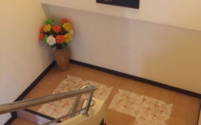 Lanta MP Place Hotel