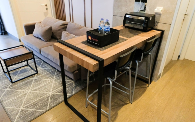 Aesthetic 2Br Connected To Mall At Supermall Mansion Apartment