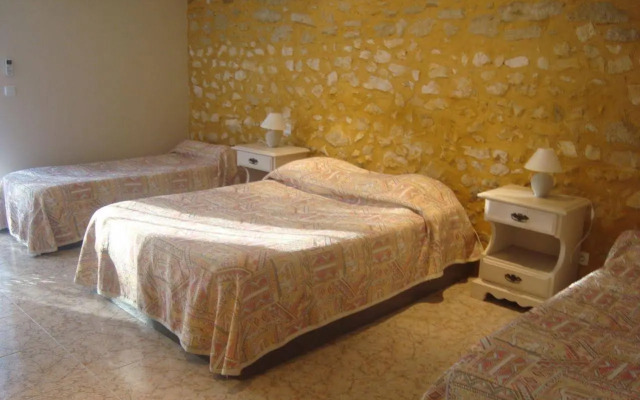Hotel L'Escale des Alpilles