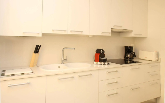 MH Apartments Suites