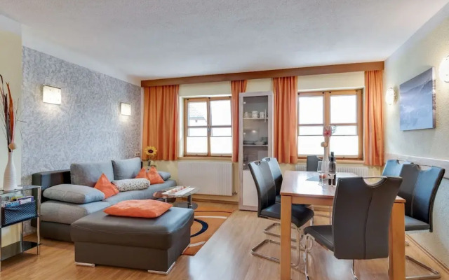 Vibrant Apartment near Ski Area in Fiss