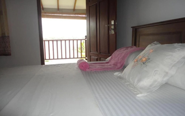 Sapara River Guest 600m Beach