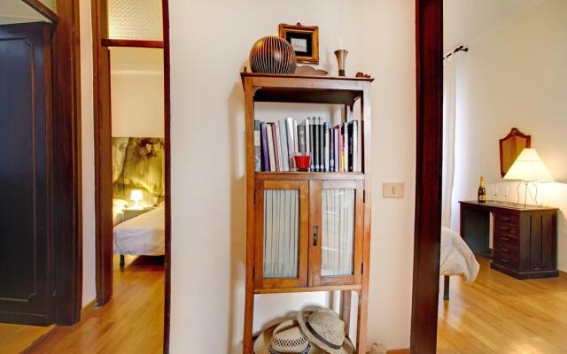 La Casa Di Gemma & Regina Oriente & Altalena di Francesca