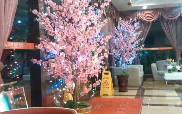 Nanning Hawks Holiday Hotel