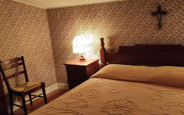 Nice villa in Ragalna with a nice garden