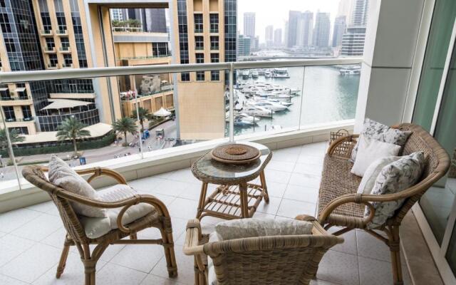 HiGuests - Deluxe Apartment With Balcony and Amazing Views