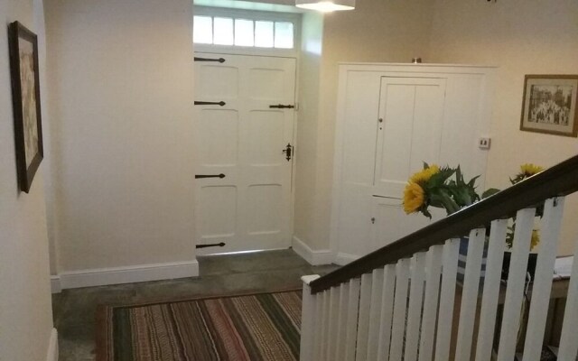 Stowe Barton Bed & Breakfast