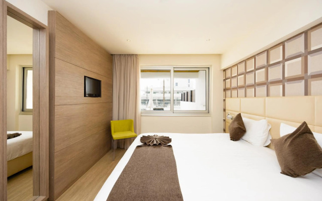 Melpo Antia Hotel & Suites