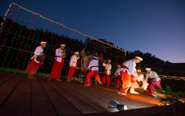 Wattana Village Resort